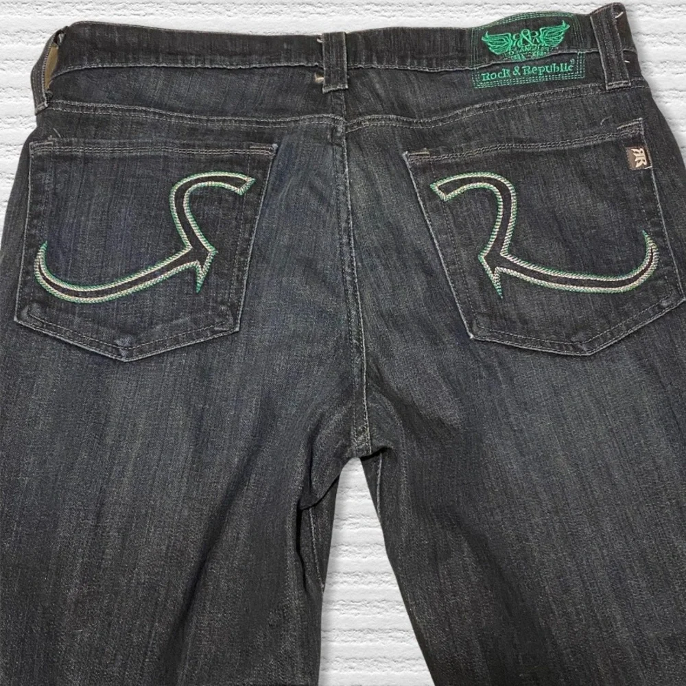Rock & Republic Jeans Dark Blue 36 NEIL Button Fly Green Pocket Logo - Picture 5 of 13